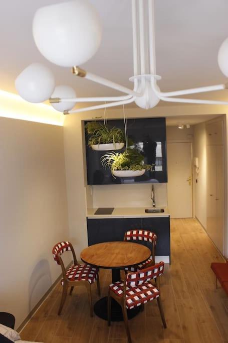 Apartamento Por Temporada Centro Diseno Madrid Exterior photo